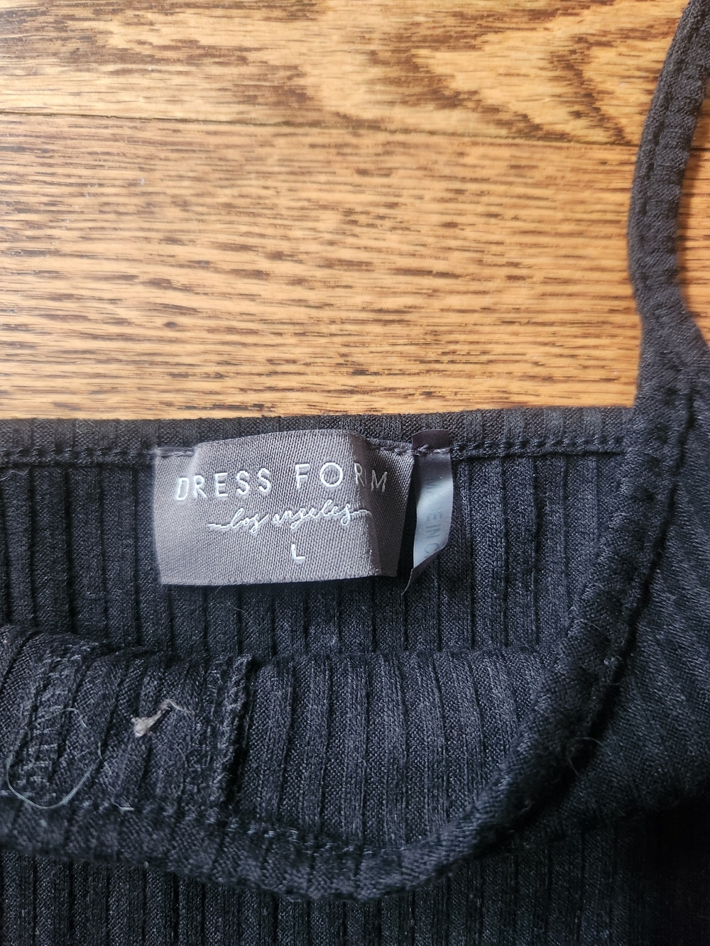 Black Ribbed Button-Front Cami Top - Picture 2 of 3